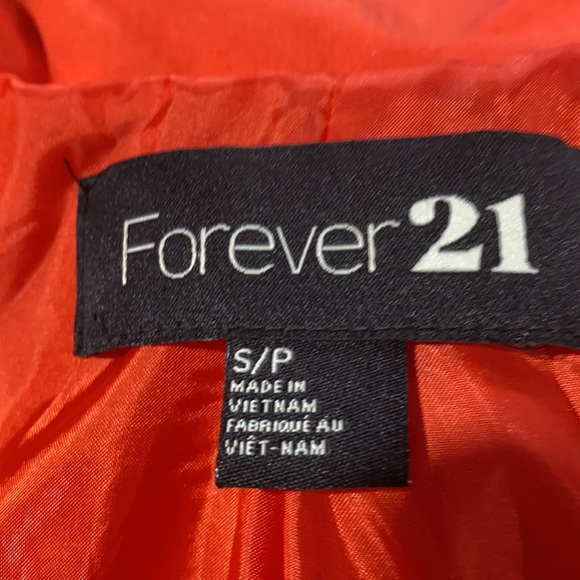 Forever 21 coral/red double breasted belted short trench - Picture 7 of 8